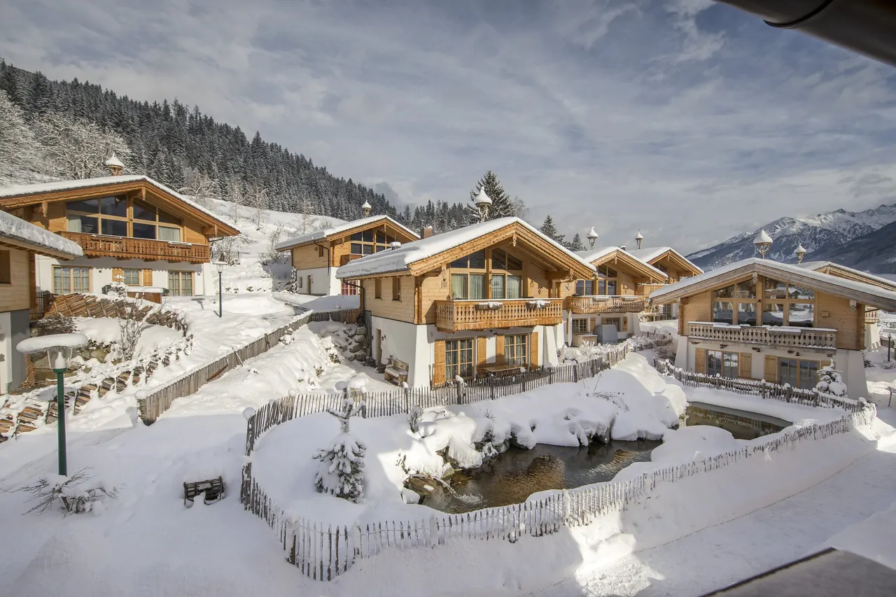 Das Chaletdorf im Schnee